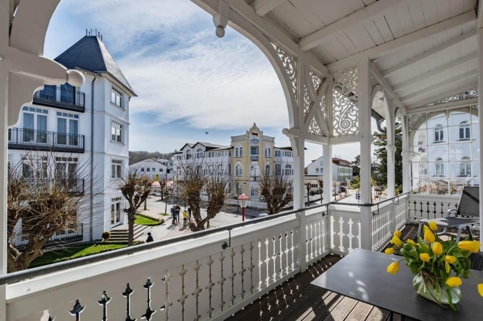Villa Iduna Ferienwohnung No 4 - 1 OG mit Balkon nach Osten Apartment in Binz