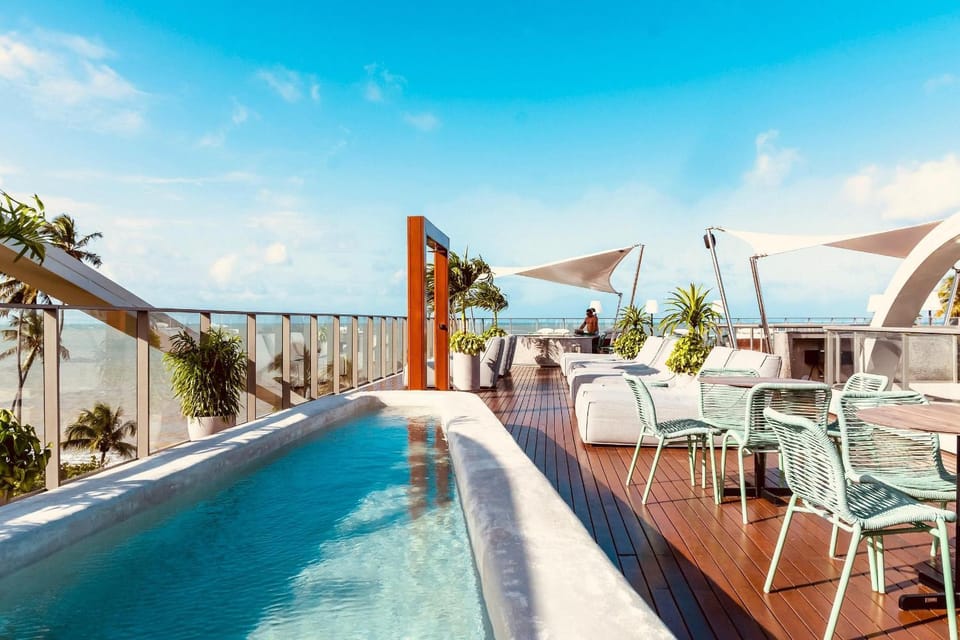 Balcony/Terrace, Swimming pool, children