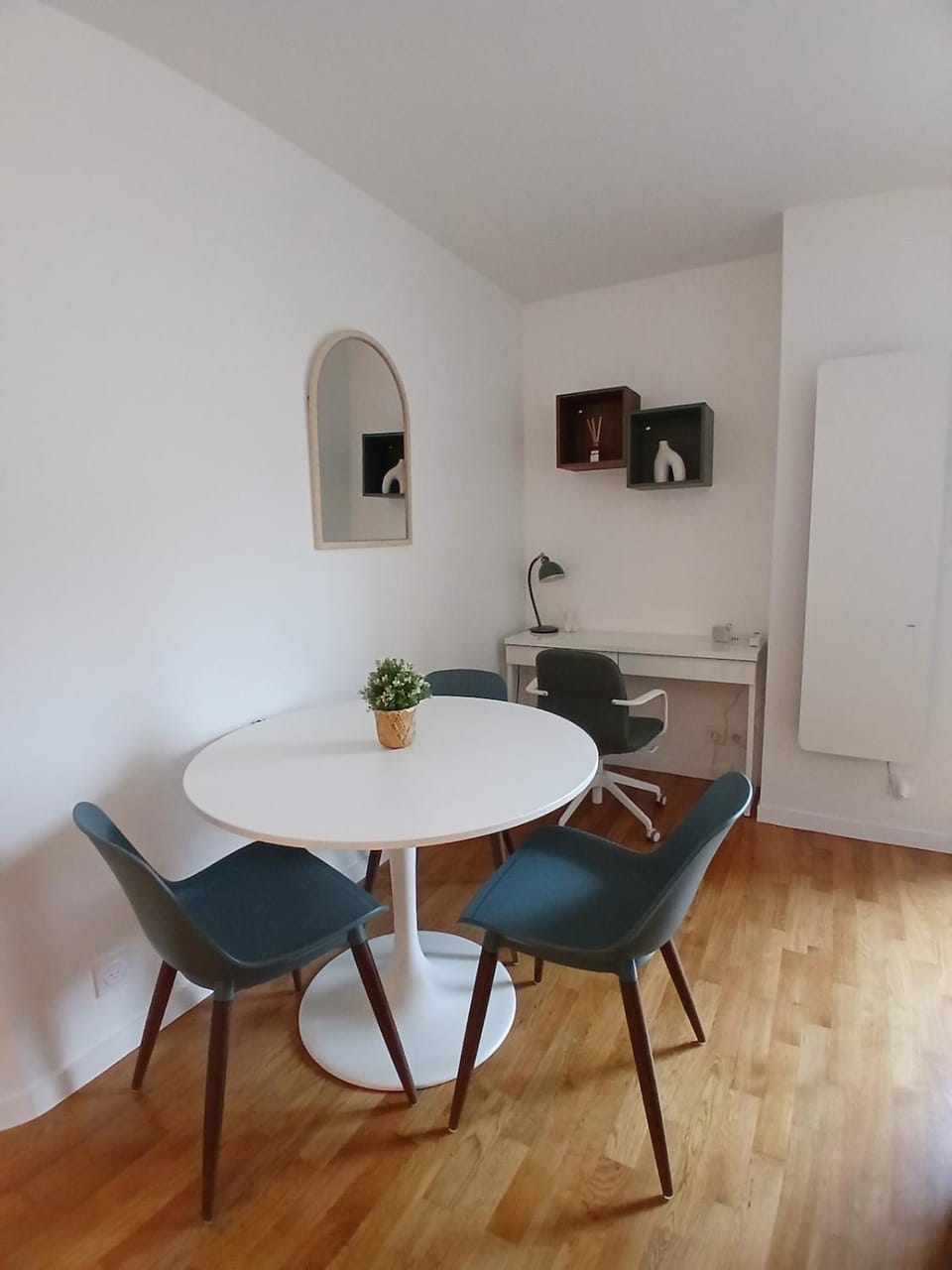 très bel appartement 2 pièces Apartment in Île-de-France
