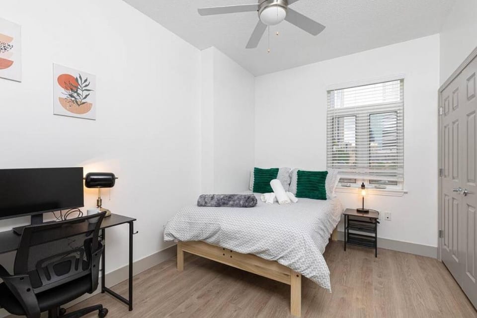 Bed, Bedroom
