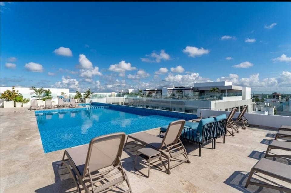 View (from property/room), Swimming pool, Swimming pool