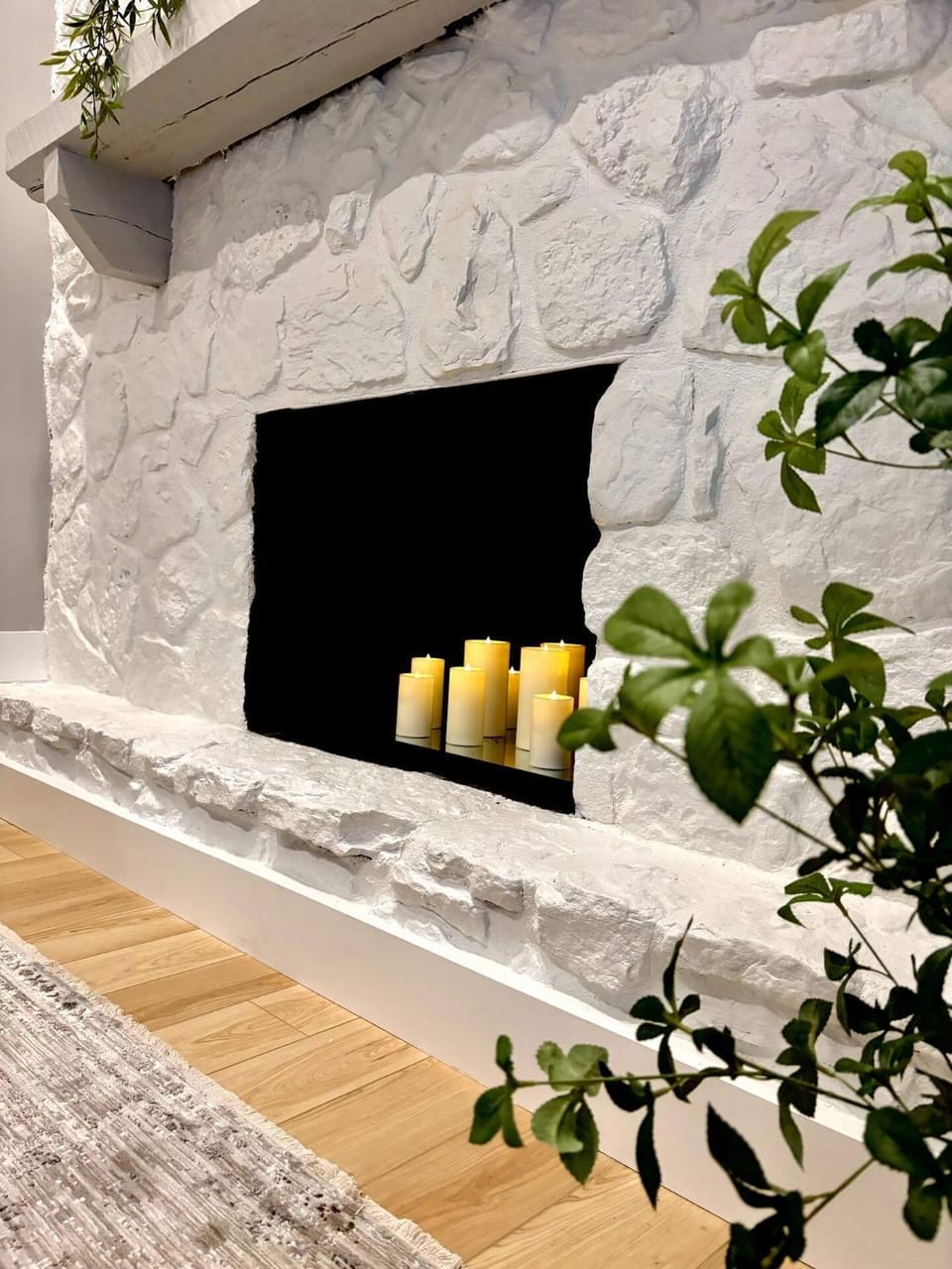 Living room, fireplace