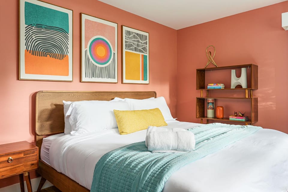 Bed, Bedroom