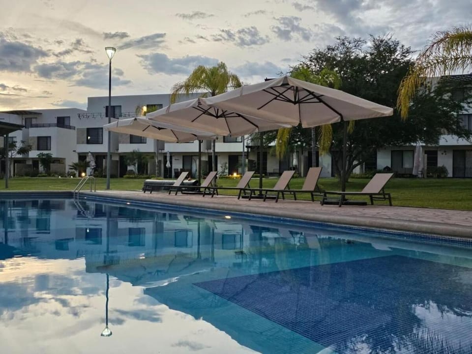 Casa de Relax con Alberca y bellas Amenidades House in State of Morelos