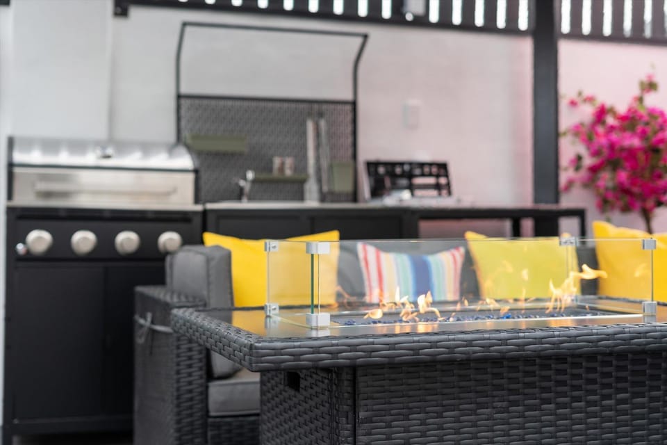 Luxury Meets Wellness Spa Rtrt Villa in Phoenix