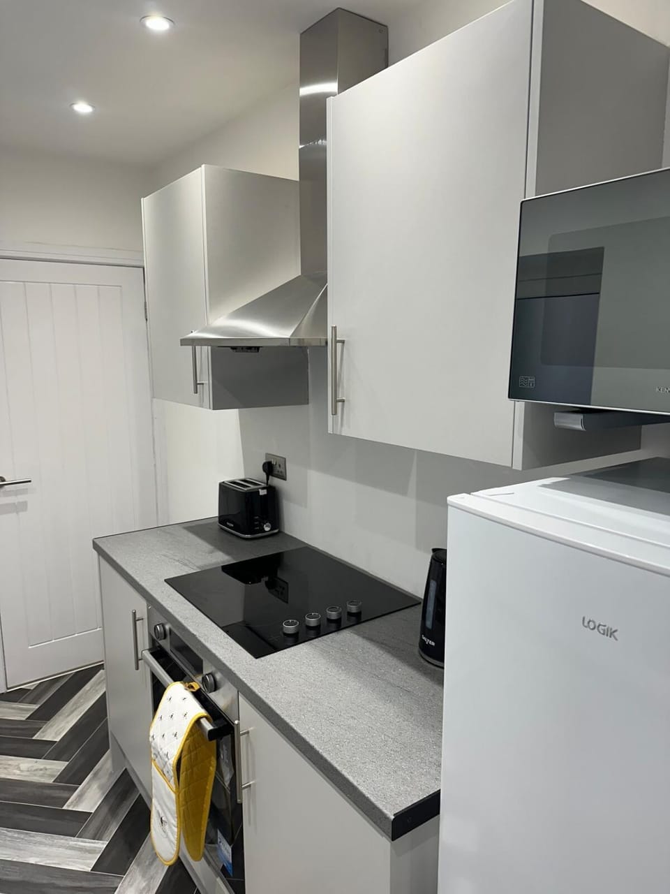 Cosy 2-bed flat, great location Apartment in South Shields