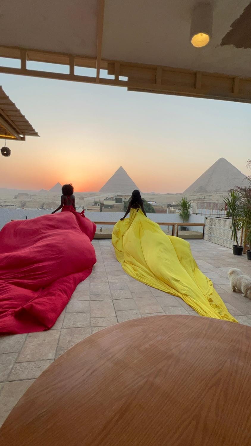 Pyramids Top view inn Bed and Breakfast in Egypt