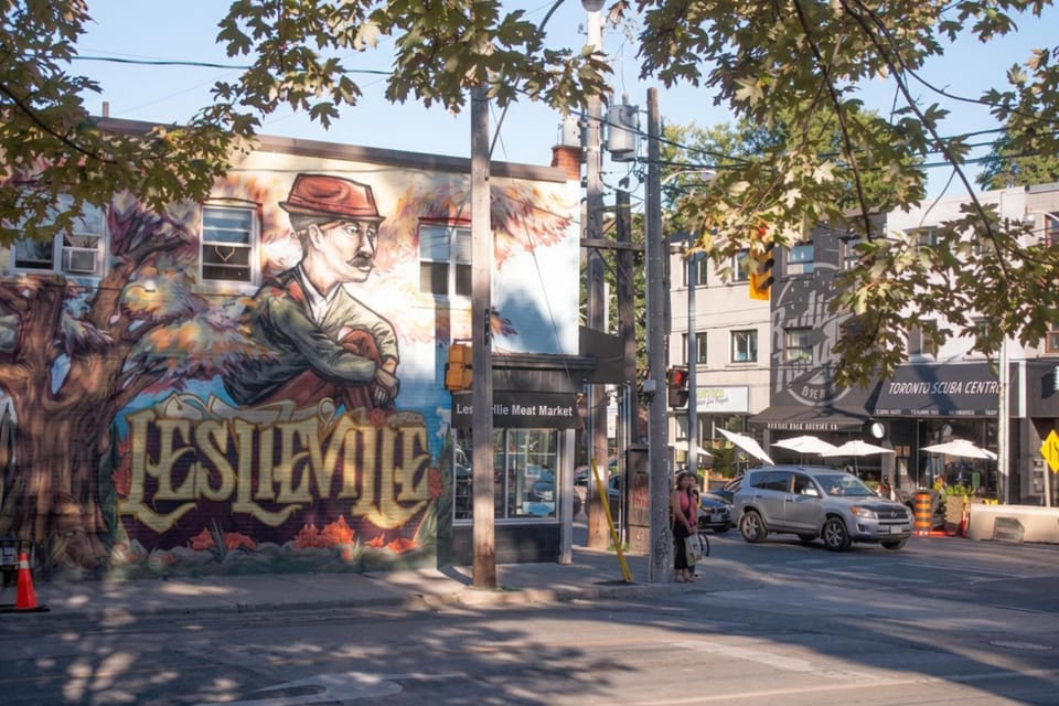 Casa East Side Hotel Queen East Leslieville Suite Hotel in Toronto