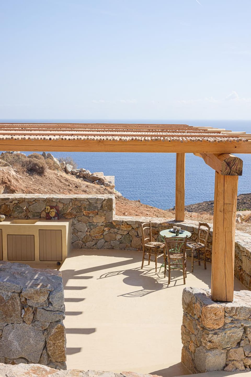 Patio, Day, Natural landscape, Seating area, Sea view