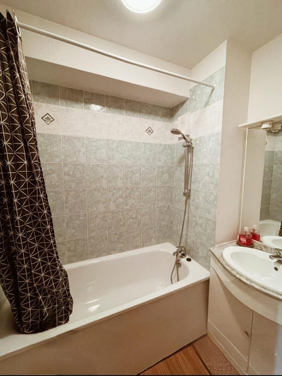 Bathroom, Bath