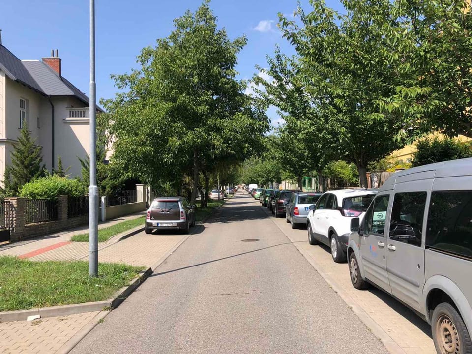 Day, Neighbourhood, Street view, Parking