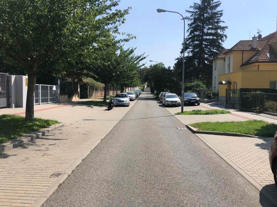 Day, Neighbourhood, Street view, Parking