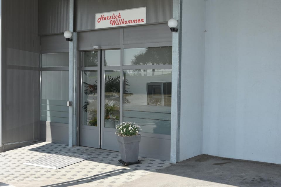 Facade/entrance, Day