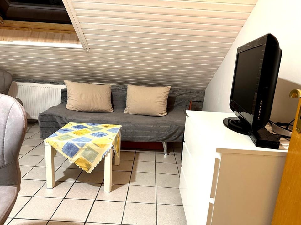 TV and multimedia, Seating area