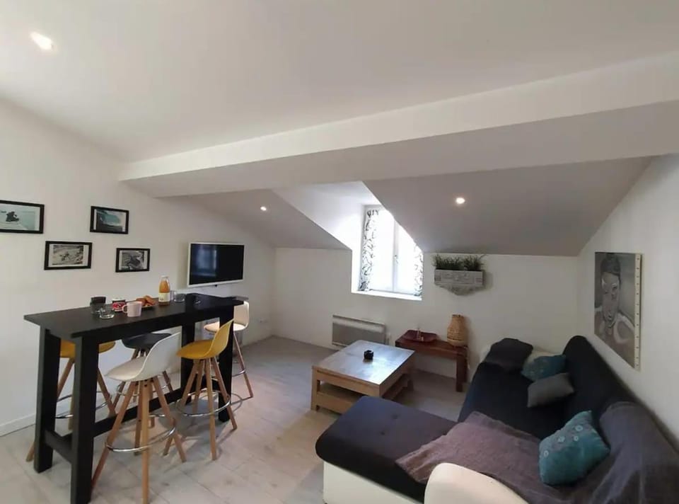 Baiona Sainte Catherine T3 heart of Holy Spirit Apartment in Bayonne