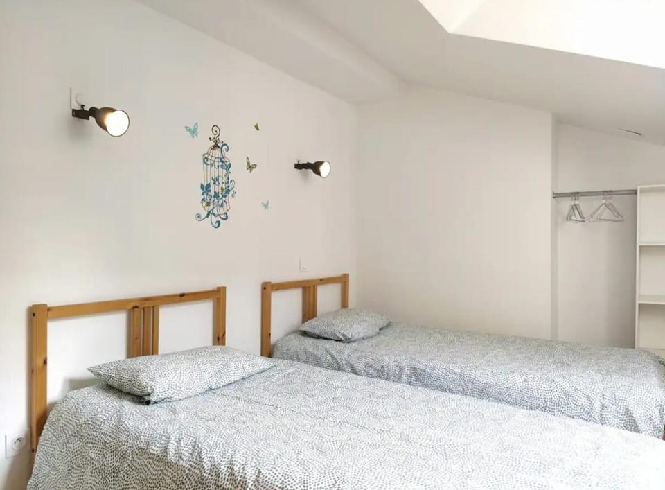 Baiona Sainte Catherine T3 heart of Holy Spirit Apartment in Bayonne