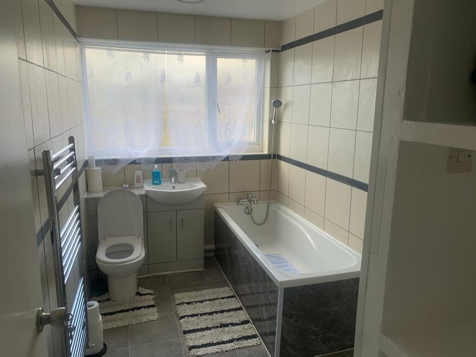 Bathroom, Bath