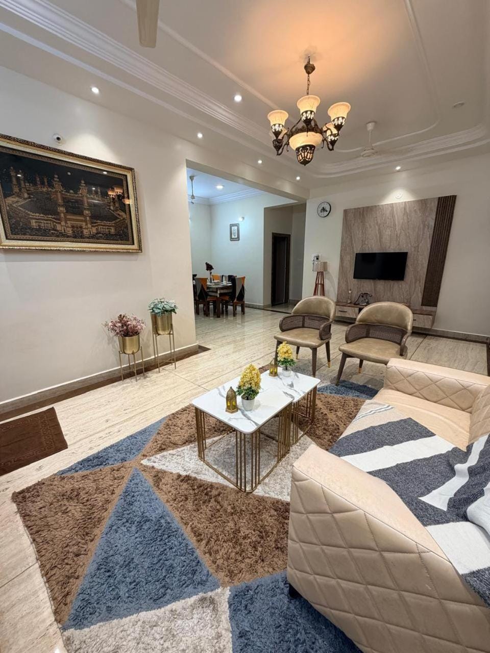 Dar E Noor Apartment in Hyderabad