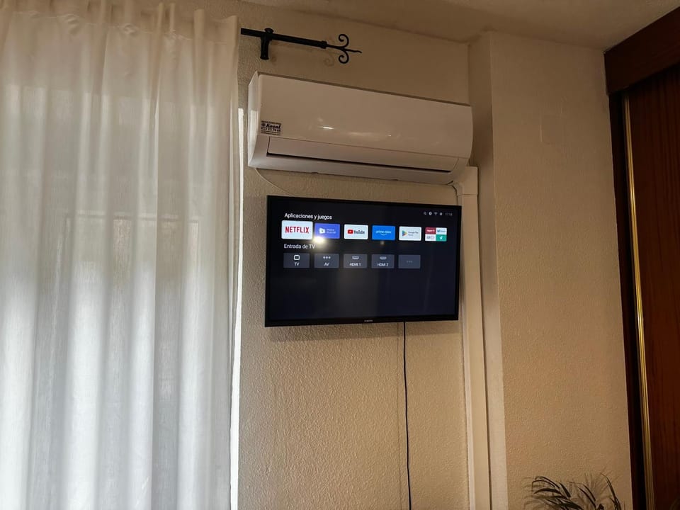 TV and multimedia, air conditioner