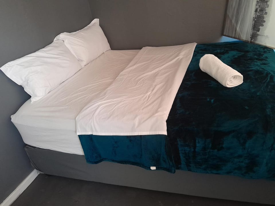 BDC Paarl Accommodation and Guest House Bed and Breakfast in Cape Town