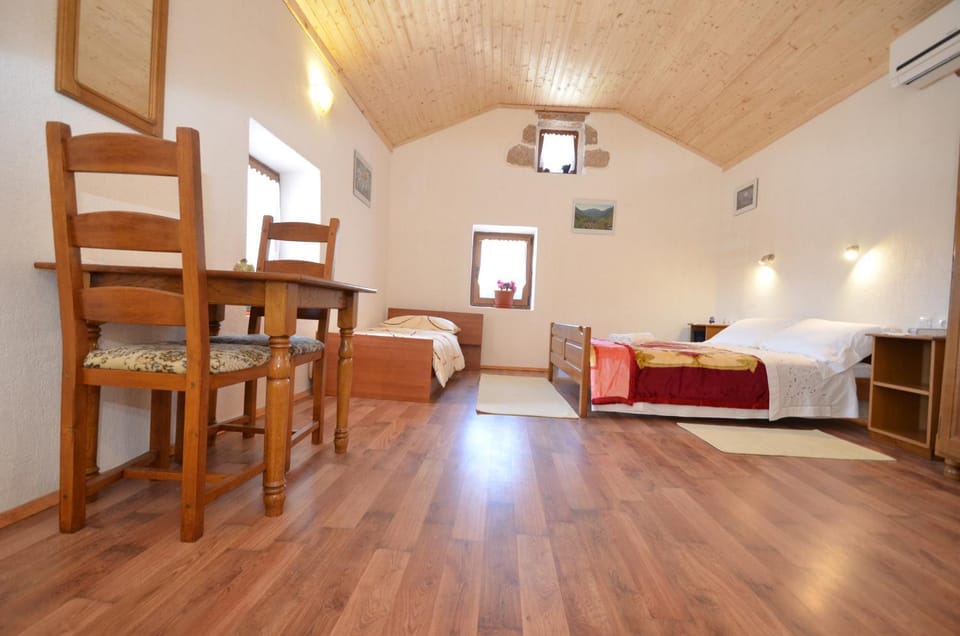 Bed, Other, Bedroom