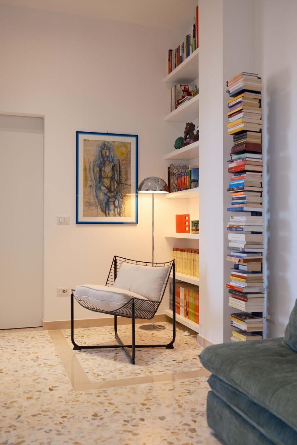 Library, Living room, Seating area