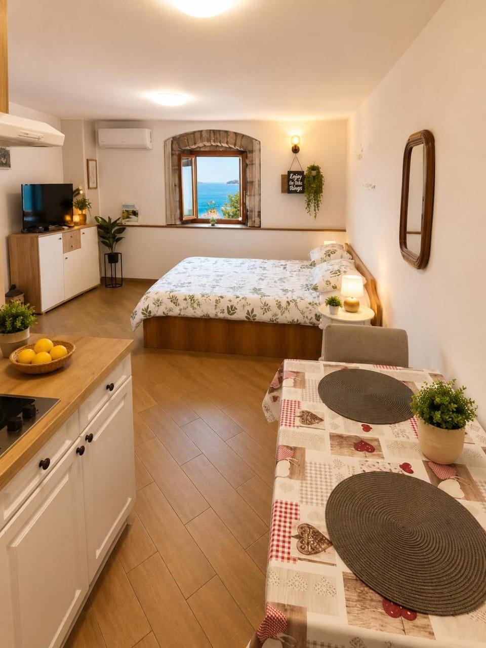Bed, kitchen