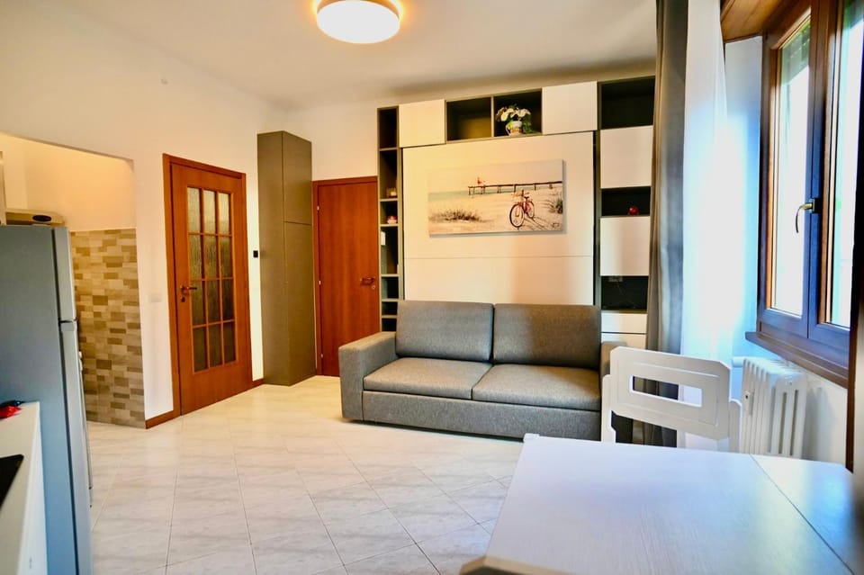 Bed, dishwasher, microwave, washing machine