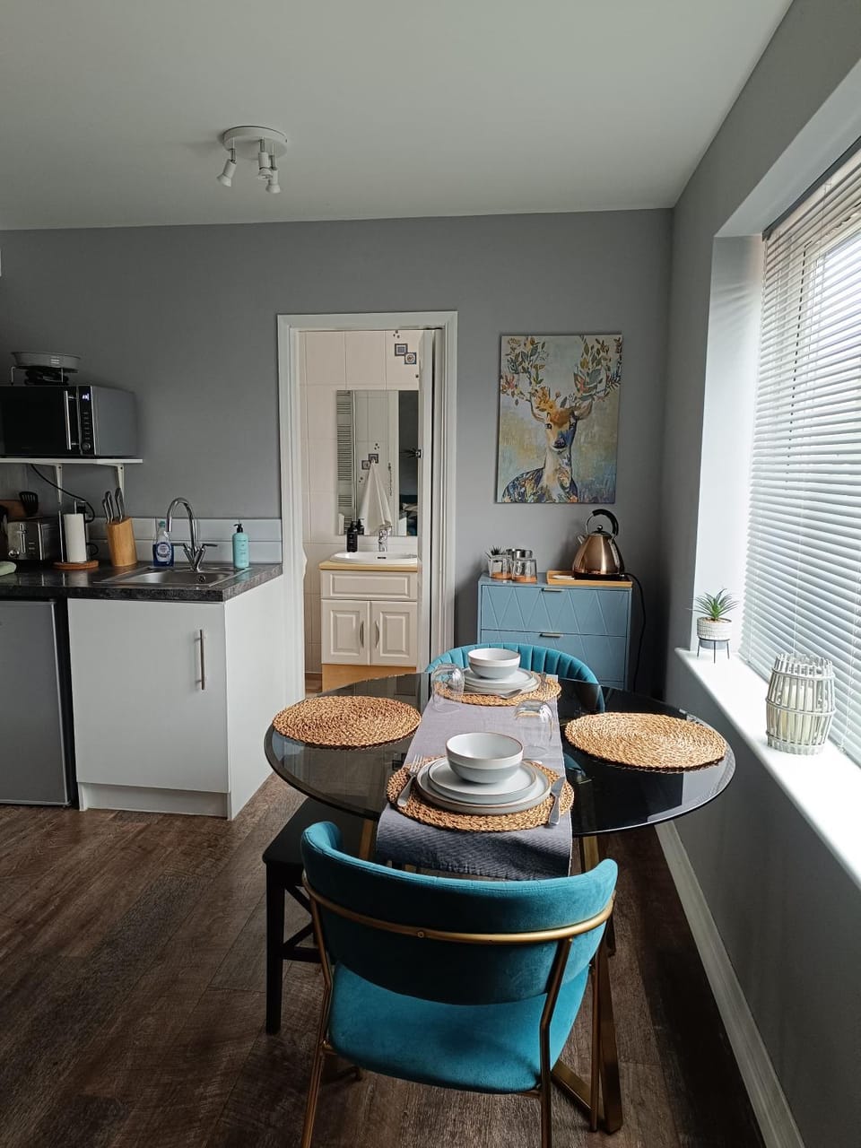 Dining area, Breakfast, Lunch