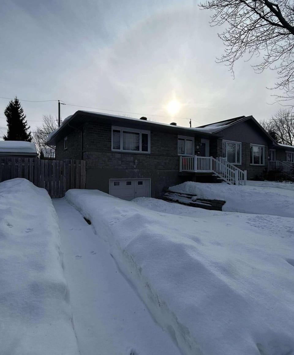 Property building, Natural landscape, Winter