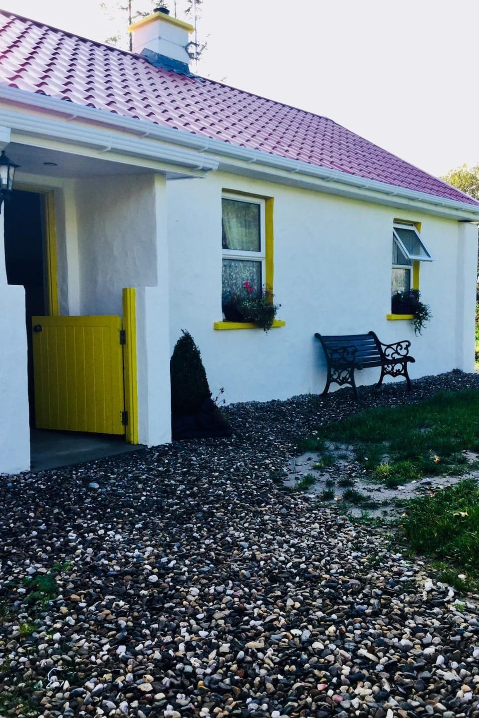 The Red Bridge Cottage House in County Donegal