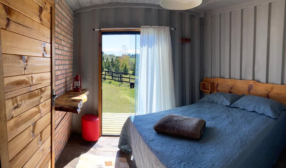 Celeiro Americano House in State of Santa Catarina