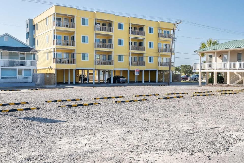 Beach Harbour 38 - The Carolina Beach Boardwalk Apartment in Carolina Beach