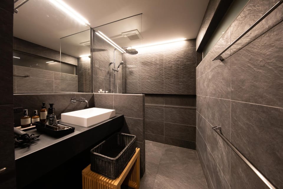 Shower, Bathroom