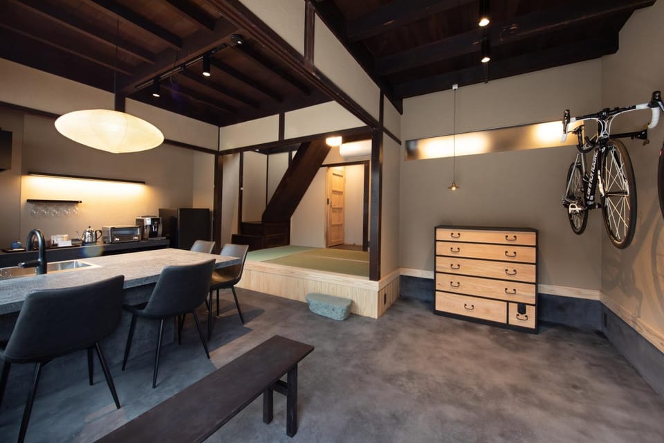 Kitchen or kitchenette, Dining area, Cycling, kitchen, kitchen