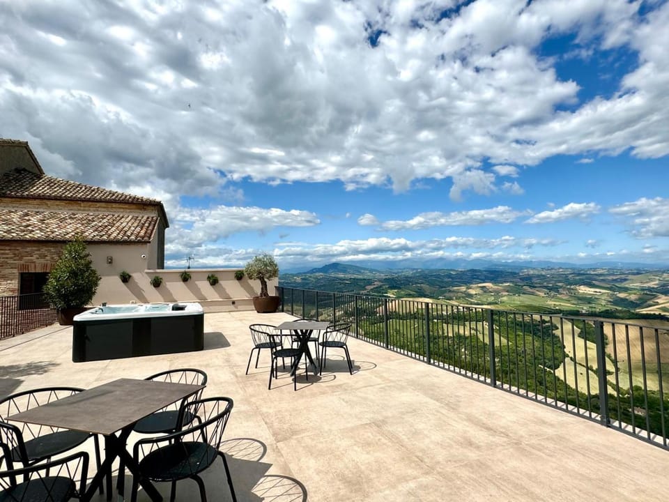 Dimora Santa Chiara Apartment in Marche