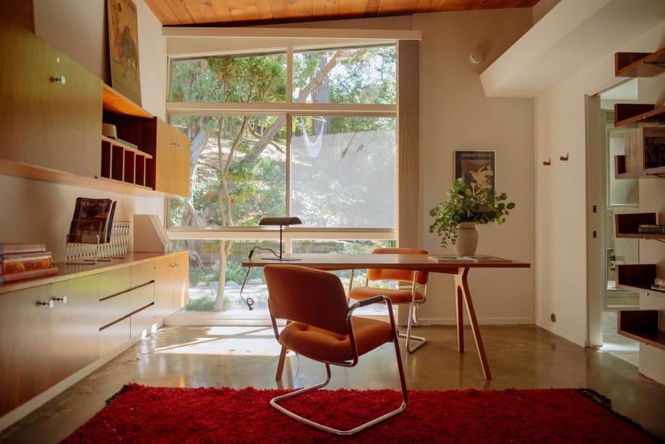Villa Mountain Getaway with a Pool Hot Tub 5 Beds House in Sherman Oaks