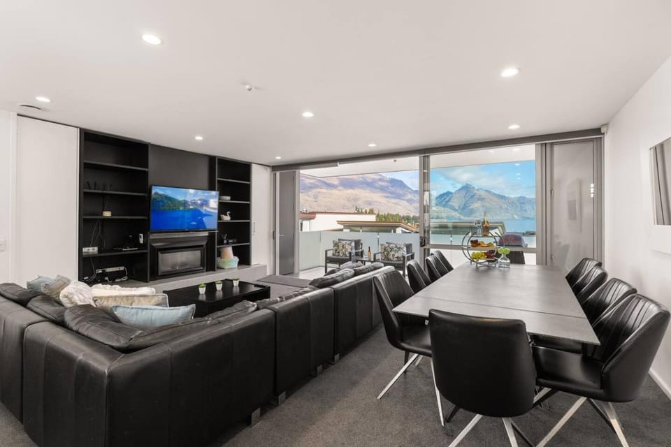Beeches - Downtown Queenstown in Luxury Apartment in Queenstown
