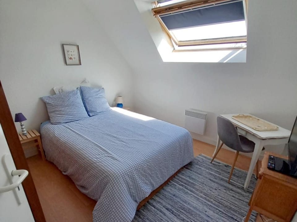 Petite maison proche plage à Penvins, idéale pour familles - FR-1-639-134 House in Brittany