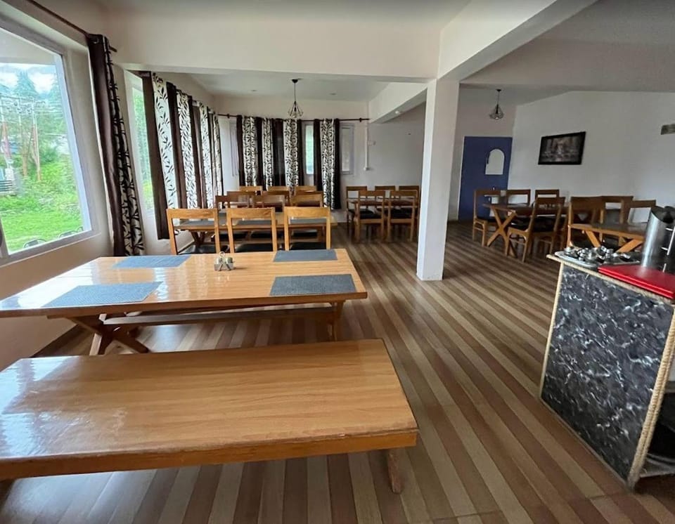 Shail Shikhar Heritage Inn Bed and Breakfast in Uttarakhand