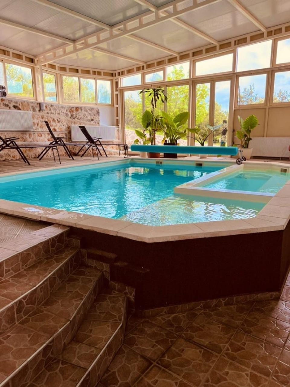 Swimming pool