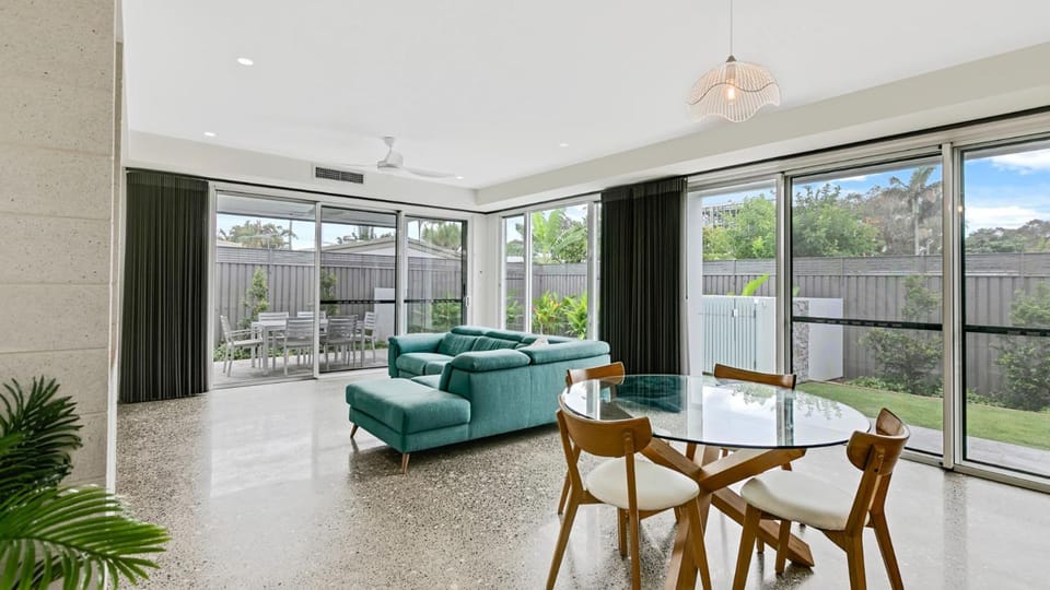 Luxury Townhouse Maroochydore House in Maroochydore