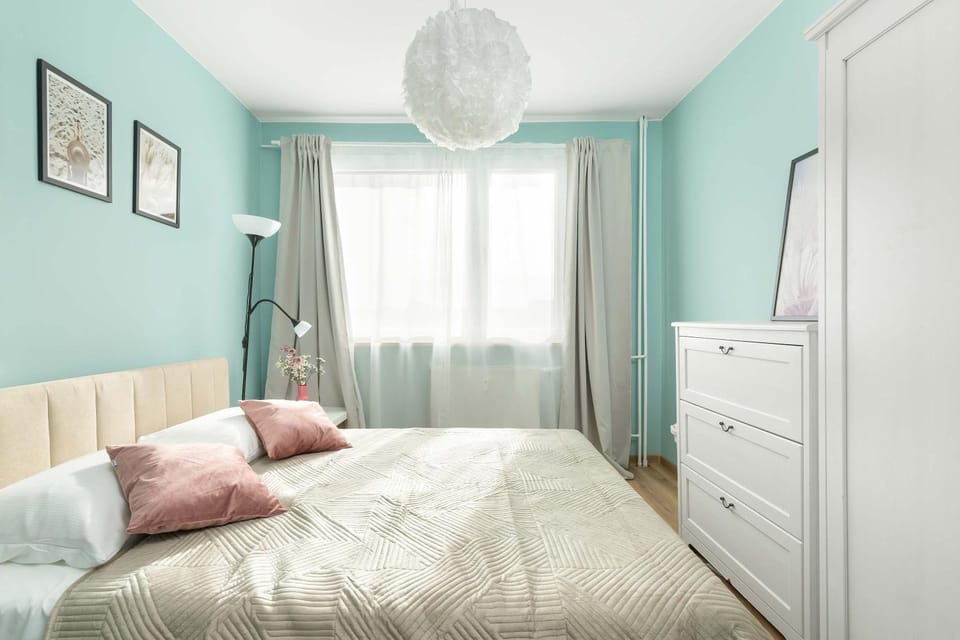 Bedroom, wardrobe