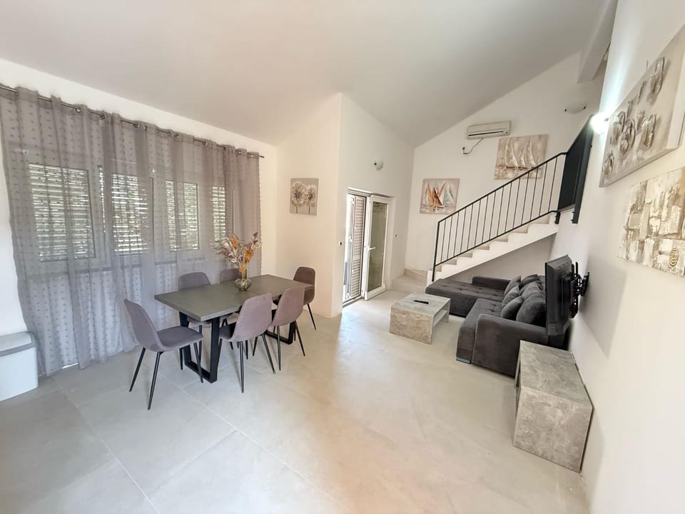 Apartments Anđela Apartment in Zadar County