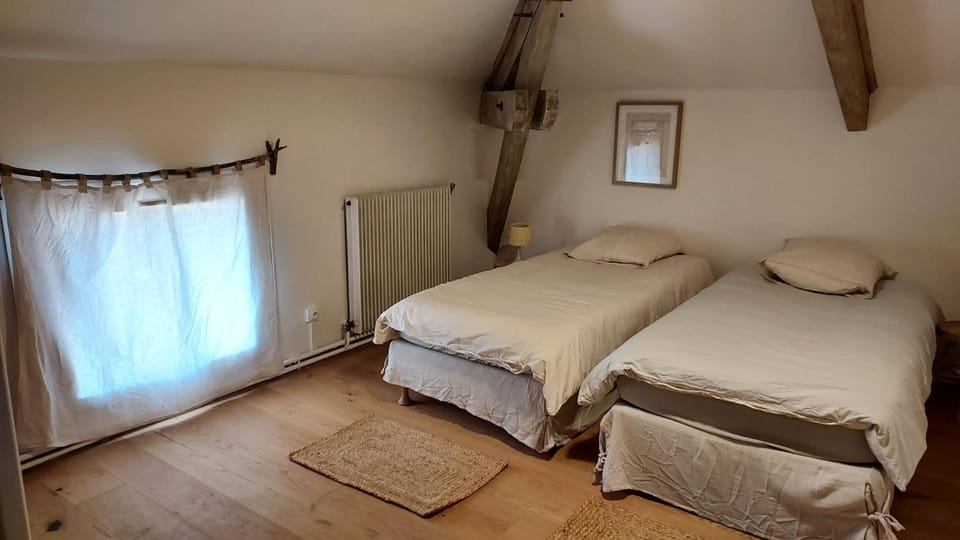 Auberge de Lagrand Bed and Breakfast in Provence-Alpes-Côte d'Azur