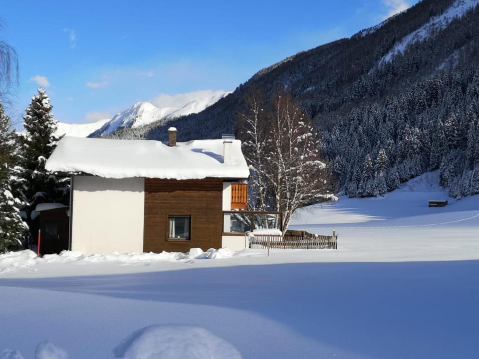 Property building, Winter, Mountain view