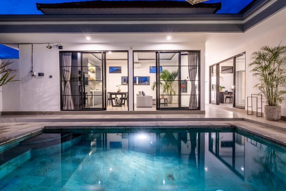 Property building, Patio, Night, Balcony/Terrace, Pool view, Swimming pool, Swimming pool