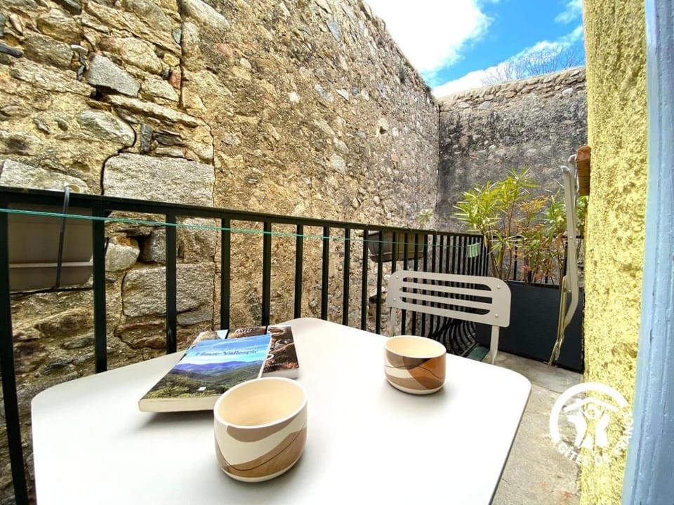 Casa d'amunt House in Ripollès