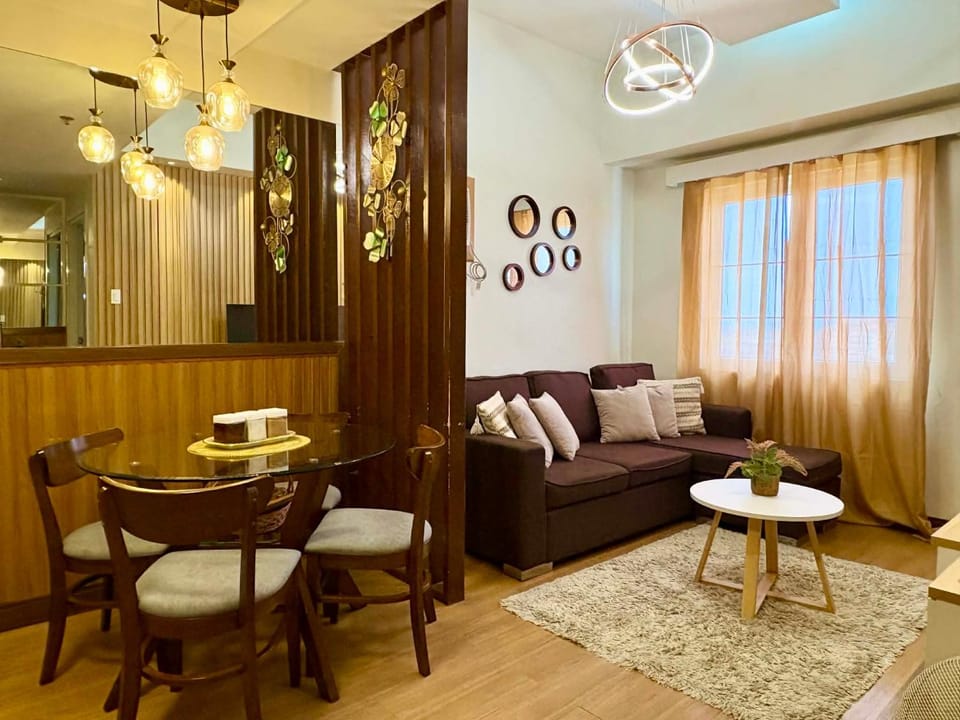 Aesthetic 2 Bedroom The Loop Tower Condo Unit Apartment in Cagayan de Oro
