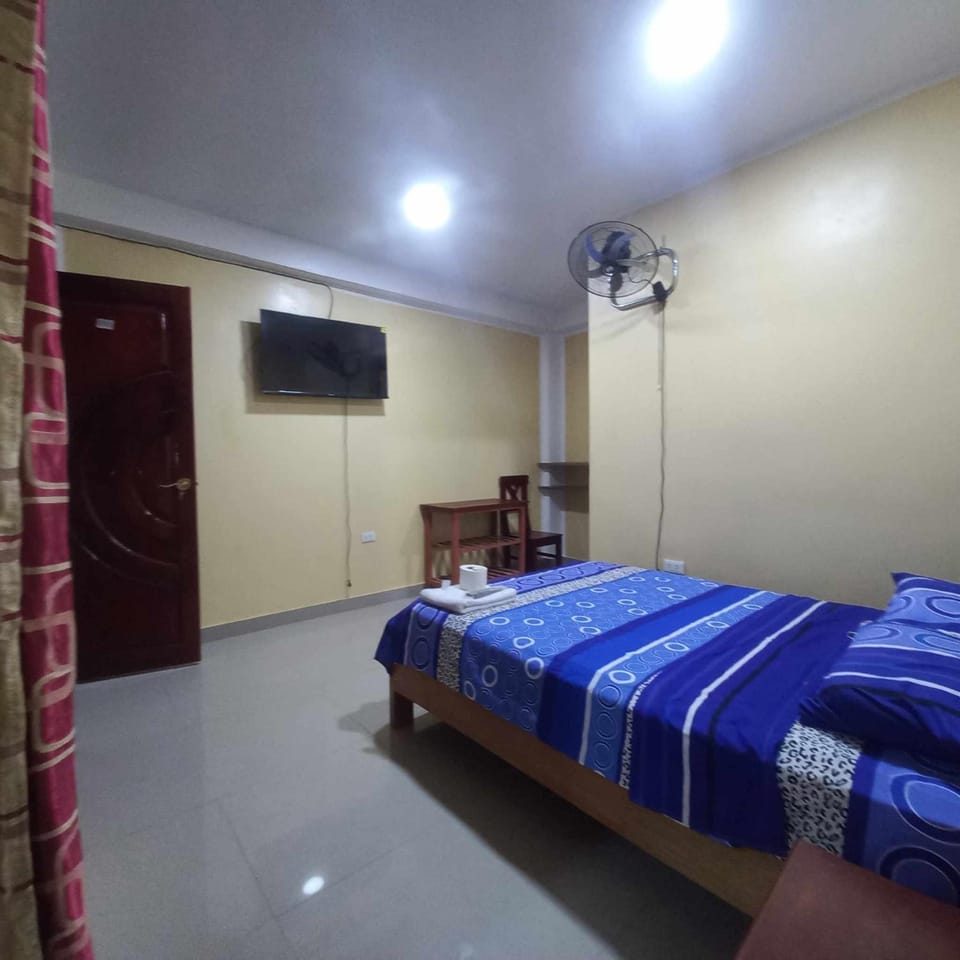Bed, Bathroom, TV and multimedia, Bedroom, internet
